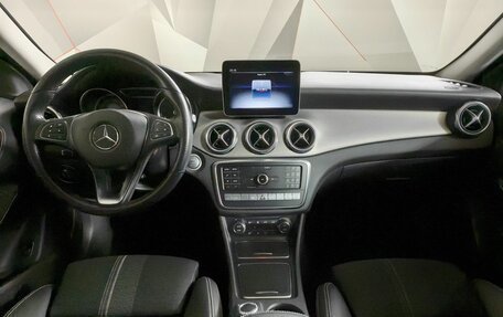 Mercedes-Benz GLA, 2018 год, 2 798 000 рублей, 10 фотография