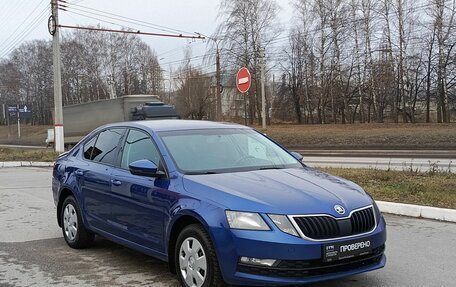 Skoda Octavia, 2019 год, 1 832 000 рублей, 3 фотография