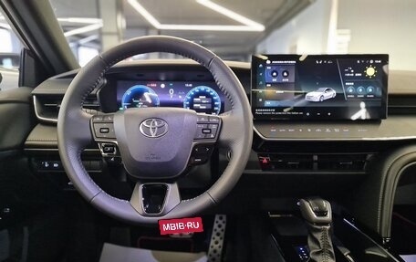 Toyota Camry, 2024 год, 6 700 000 рублей, 11 фотография