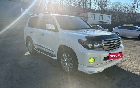 Toyota Land Cruiser 200, 2012 год, 3 950 000 рублей, 5 фотография