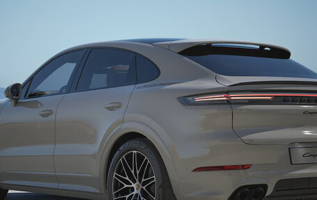 Porsche Cayenne III, 2024 год, 20 900 000 рублей, 4 фотография