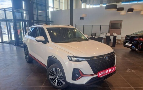 Changan CS35PLUS, 2023 год, 2 549 900 рублей, 3 фотография