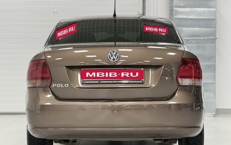 Volkswagen Polo VI (EU Market), 2015 год, 830 000 рублей, 5 фотография