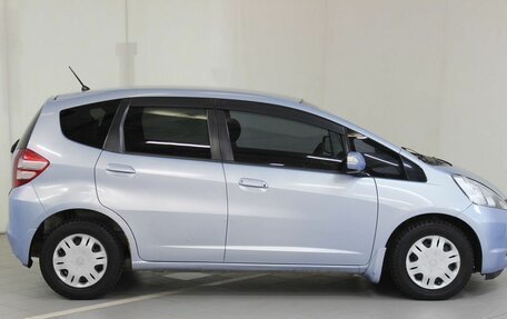 Honda Fit III, 2009 год, 690 000 рублей, 4 фотография