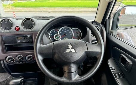 Mitsubishi Pajero Mini II, 2011 год, 599 333 рублей, 9 фотография