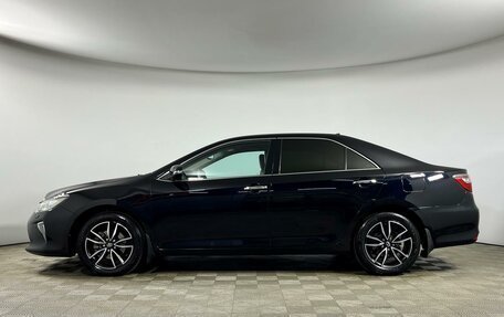 Toyota Camry, 2017 год, 2 099 000 рублей, 3 фотография