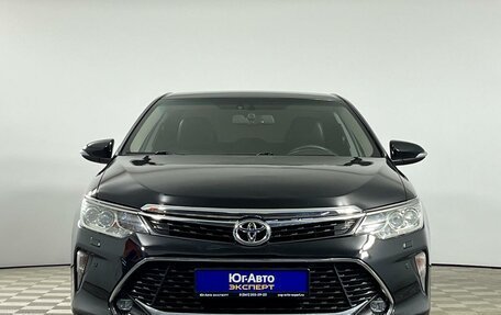 Toyota Camry, 2017 год, 2 099 000 рублей, 2 фотография