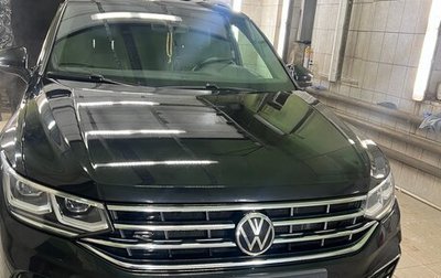 Volkswagen Tiguan II, 2021 год, 4 000 000 рублей, 1 фотография