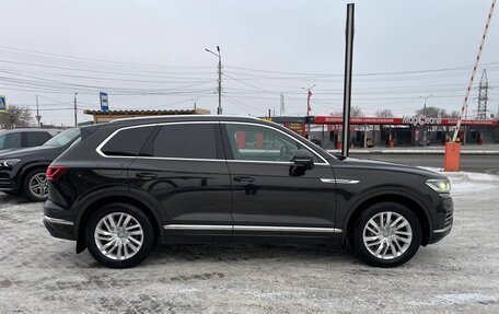 Volkswagen Touareg III, 2018 год, 3 800 000 рублей, 5 фотография