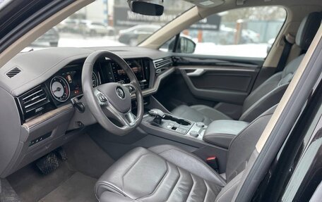 Volkswagen Touareg III, 2018 год, 3 800 000 рублей, 12 фотография