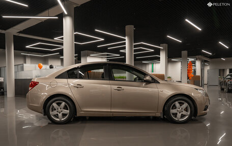 Chevrolet Cruze II, 2011 год, 640 000 рублей, 7 фотография