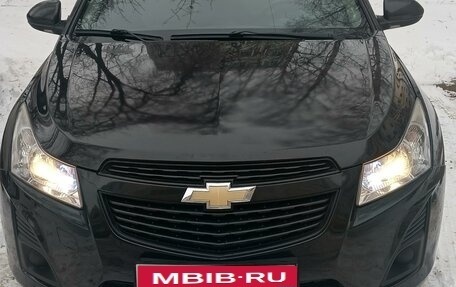 Chevrolet Cruze II, 2013 год, 600 000 рублей, 4 фотография