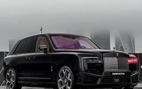 Rolls-Royce Cullinan, 2024 год, 109 000 000 рублей, 3 фотография