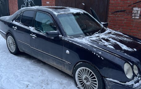 Mercedes-Benz E-Класс, 1996 год, 429 000 рублей, 1 фотография