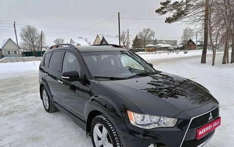 Mitsubishi Outlander III рестайлинг 3, 2012 год, 1 800 000 рублей, 1 фотография