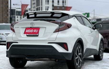 Toyota C-HR I рестайлинг, 2019 год, 2 395 000 рублей, 4 фотография