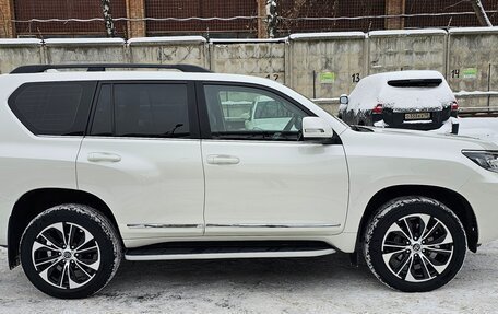 Toyota Land Cruiser Prado 150 рестайлинг 2, 2018 год, 5 450 000 рублей, 6 фотография