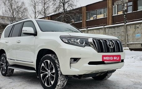 Toyota Land Cruiser Prado 150 рестайлинг 2, 2018 год, 5 450 000 рублей, 4 фотография