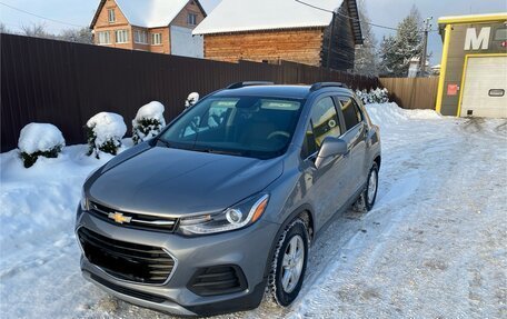 Chevrolet Trax, 2019 год, 1 600 000 рублей, 3 фотография