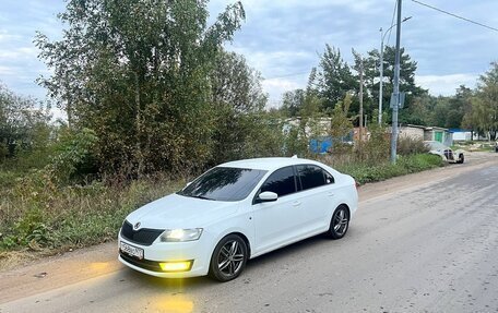 Skoda Rapid I, 2014 год, 900 000 рублей, 4 фотография