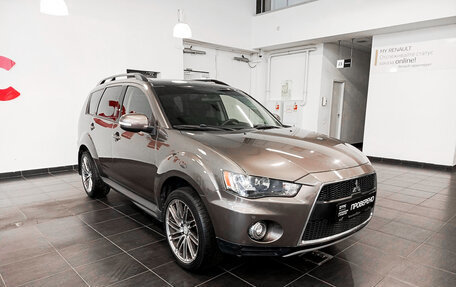 Mitsubishi Outlander III рестайлинг 3, 2011 год, 1 195 000 рублей, 3 фотография