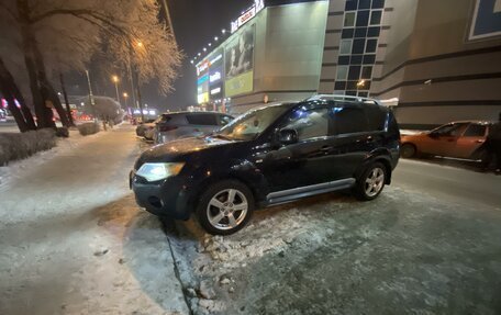 Mitsubishi Outlander III рестайлинг 3, 2008 год, 1 330 000 рублей, 3 фотография