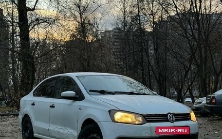 Volkswagen Polo VI (EU Market), 2014 год, 425 000 рублей, 3 фотография