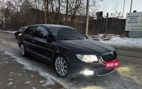 Skoda Superb III рестайлинг, 2008 год, 1 300 000 рублей, 2 фотография