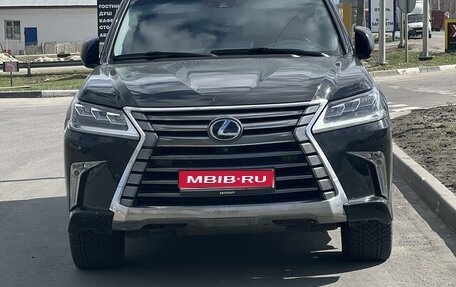 Lexus LX III, 2016 год, 6 900 000 рублей, 1 фотография