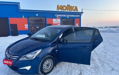 Hyundai Solaris II рестайлинг, 2016 год, 1 200 000 рублей, 3 фотография