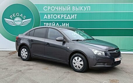 Chevrolet Cruze II, 2012 год, 650 000 рублей, 3 фотография