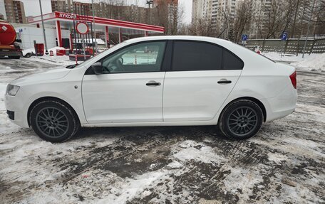 Skoda Rapid I, 2015 год, 1 050 000 рублей, 6 фотография