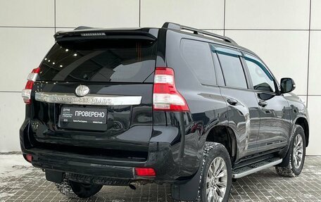 Toyota Land Cruiser Prado 150 рестайлинг 2, 2015 год, 3 399 000 рублей, 6 фотография