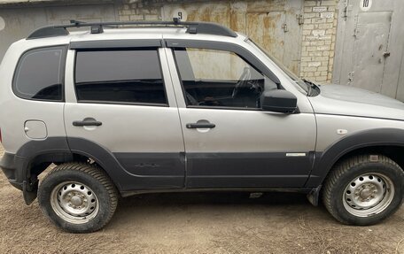 Chevrolet Niva I рестайлинг, 2013 год, 590 000 рублей, 8 фотография