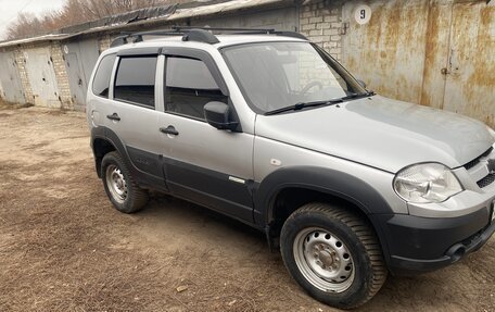 Chevrolet Niva I рестайлинг, 2013 год, 590 000 рублей, 9 фотография