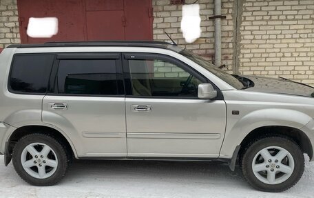 Nissan X-Trail, 2001 год, 550 000 рублей, 3 фотография