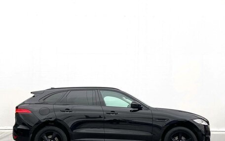 Jaguar F-Pace, 2017 год, 3 130 900 рублей, 15 фотография