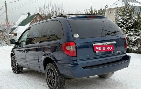 Chrysler Voyager IV, 2004 год, 910 000 рублей, 4 фотография