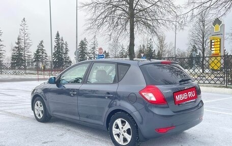 KIA cee'd I рестайлинг, 2011 год, 777 777 рублей, 6 фотография