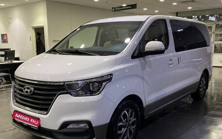 Hyundai H-1 II рестайлинг, 2021 год, 4 569 000 рублей, 1 фотография