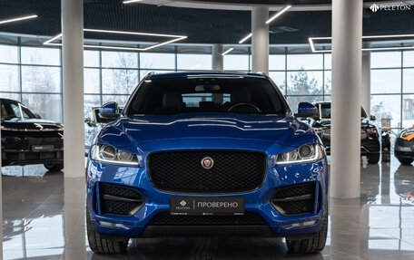 Jaguar F-Pace, 2017 год, 3 290 000 рублей, 3 фотография