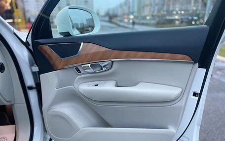 Volvo XC90 II рестайлинг, 2021 год, 5 370 000 рублей, 16 фотография