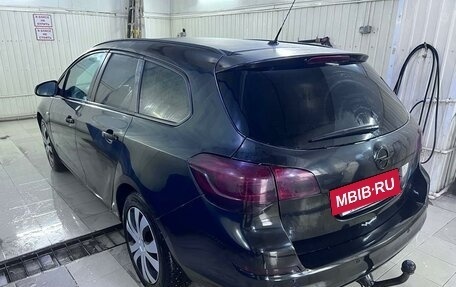 Opel Astra J, 2012 год, 570 000 рублей, 3 фотография