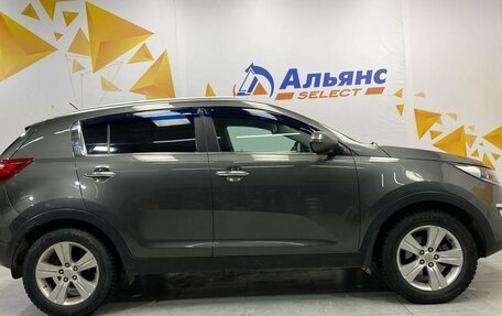 KIA Sportage III, 2010 год, 1 225 000 рублей, 2 фотография