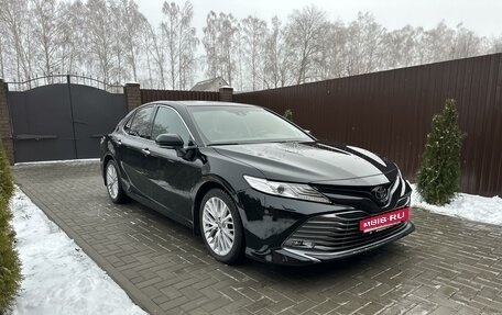 Toyota Camry, 2020 год, 3 790 000 рублей, 1 фотография