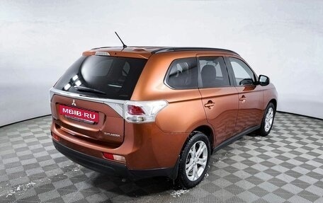 Mitsubishi Outlander III рестайлинг 3, 2012 год, 1 394 000 рублей, 6 фотография