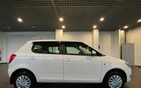 Skoda Fabia II, 2013 год, 900 000 рублей, 2 фотография