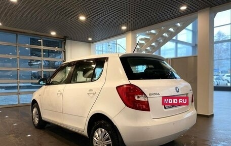 Skoda Fabia II, 2013 год, 900 000 рублей, 5 фотография