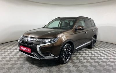 Mitsubishi Outlander III рестайлинг 3, 2021 год, 3 247 000 рублей, 1 фотография