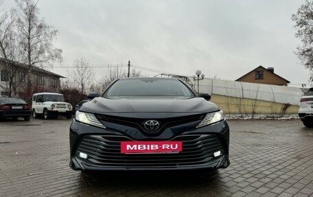 Toyota Camry, 2018 год, 2 770 000 рублей, 3 фотография